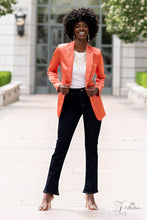 Load image into Gallery viewer, Alluring - Gold ~ 2023 Zi Collection ~ Paparazzi