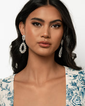 Load image into Gallery viewer, Dapper Debut ~ White ~ Paparazzi