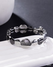 Load image into Gallery viewer, Disc Delivery ~ Silver ~ Paparazzi