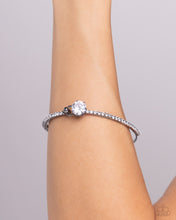 Load image into Gallery viewer, Gamut Glam - Black - Paparazzi