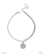 Load image into Gallery viewer, Glistening Growth ~ Blue ~ Anklet