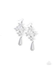 Load image into Gallery viewer, Vintage Veining - White - Earring