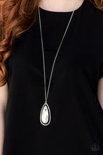 Load image into Gallery viewer, The Royal Coronation White Paparazzi