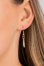 Load image into Gallery viewer, Striking Sheen ~ Gold ~ Paparazzi