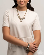 Load image into Gallery viewer, Pearly Prelude ~ Complete Look ~ Paparazzi
