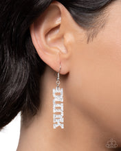 Load image into Gallery viewer, Slam Dunk Statement ~ Silver ~ Paparazzi
