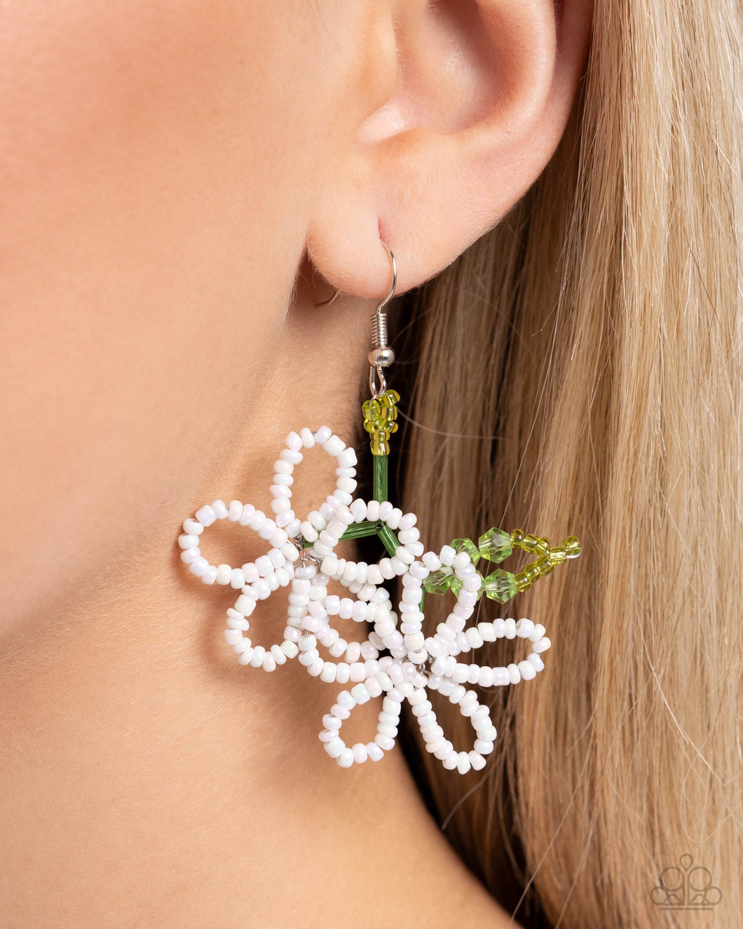 Beaded Blooms - White - Paparazzi