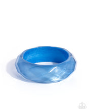 Load image into Gallery viewer, Clear Clairvoyance ~ Blue ~ Bracelet
