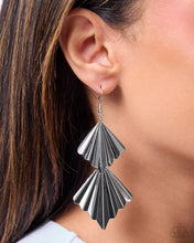 Load image into Gallery viewer, Comfortably Crimped ~ Silver ~ Paparazzi

