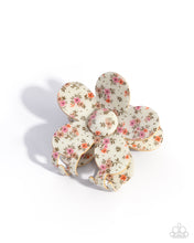 Load image into Gallery viewer, Dueling Flowers ~ Yellow ~ Hair Accessories 
