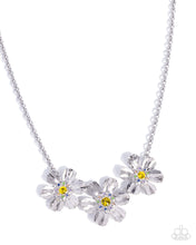 Load image into Gallery viewer, Freeing Florals ~ Yellow ~ Necklace
