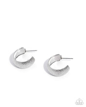 Load image into Gallery viewer, Gleaming Gauge ~ Silver ~ Earring
