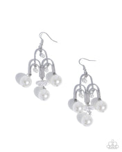 Load image into Gallery viewer, Patient Pearls ~ White ~ Earring
