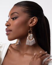 Load image into Gallery viewer, Picnic Pizzazz  ~ Brown ~ Paparazzi 
