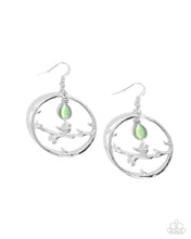 Load image into Gallery viewer, Picturesque Scene - Green - Earring
