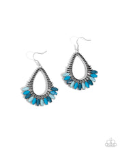 Load image into Gallery viewer, Pronged Pattern ~ Blue ~ Earring
