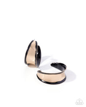 Load image into Gallery viewer, Secure Surprise ~ Black ~ Earring
