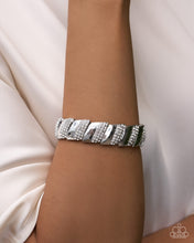 Load image into Gallery viewer, Signature Shimmer ~ Convention Piece 2026 ~ White ~ Paparazzi
