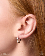Load image into Gallery viewer, Stainless Setup ~ Silver ~ Paparazzi

