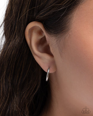 Stainless Spell ~ Silver ~ Paparazzi