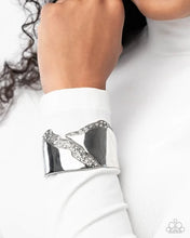 Load image into Gallery viewer, Twinkly Traverse ~ White Rhinestone ~ Paparazzi ~ Life of the Party November 2025
