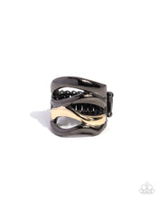 Load image into Gallery viewer, Wavy Wardrobe ~ Black ~ Ring
