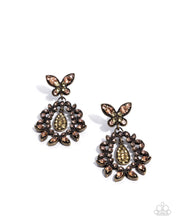 Load image into Gallery viewer, Whimsically Content - Complete Look ~ Earring
