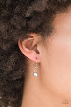 Load image into Gallery viewer, Socialite of the Season Silver Earrings
