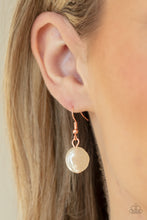 Load image into Gallery viewer, Beachfront and Center Copper Earrings
