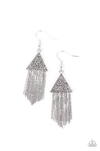 Load image into Gallery viewer, Pyramid Sheen Silver Earrings
