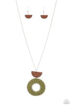 Load image into Gallery viewer, Homespun Stylist - Green - Necklace
