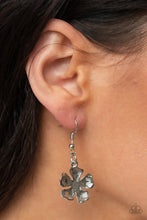 Load image into Gallery viewer, Homegrown Glamour Silver Earrings
