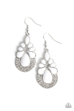 Load image into Gallery viewer, Beachfront Formal - White - Earring
